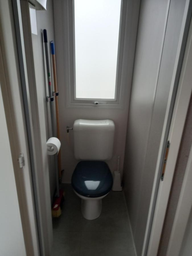 Montenau Camping Oos Heem מראה חיצוני תמונה