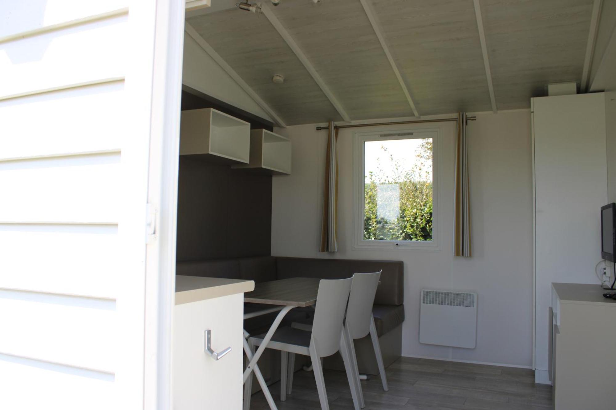 Montenau Camping Oos Heem מראה חיצוני תמונה